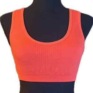 Seamless Salmon colored Racerback Sports Bra. Women’s size Medium.